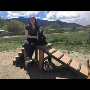 Meet your Posher, Abby